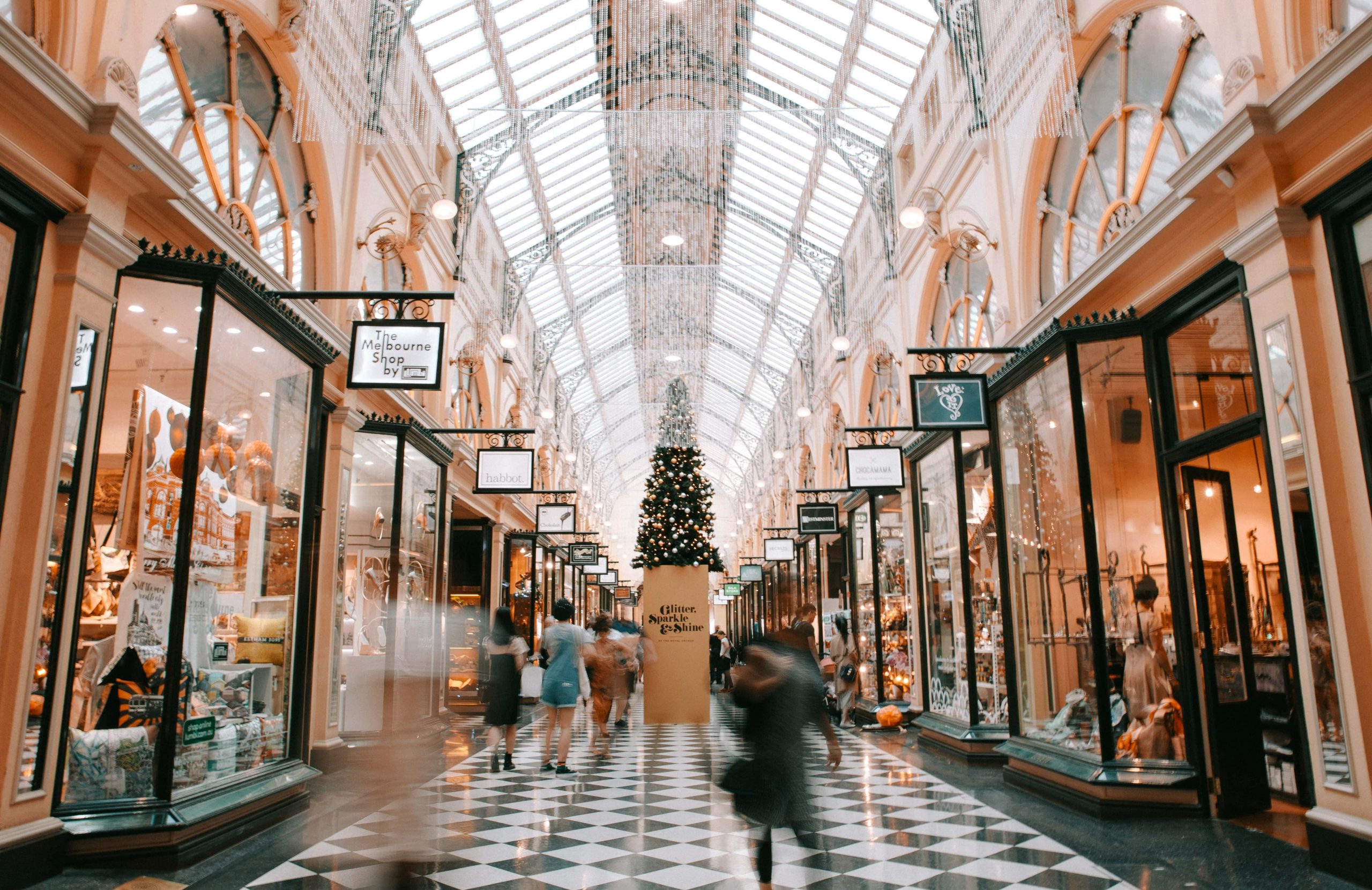 Shopping Places In Edinburgh You Cannot Miss Out On!
