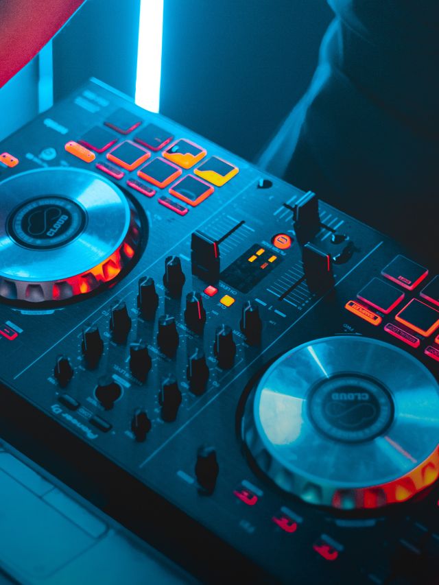 Exclusive List Of Top Music Festivals UK 2023 UniAcco