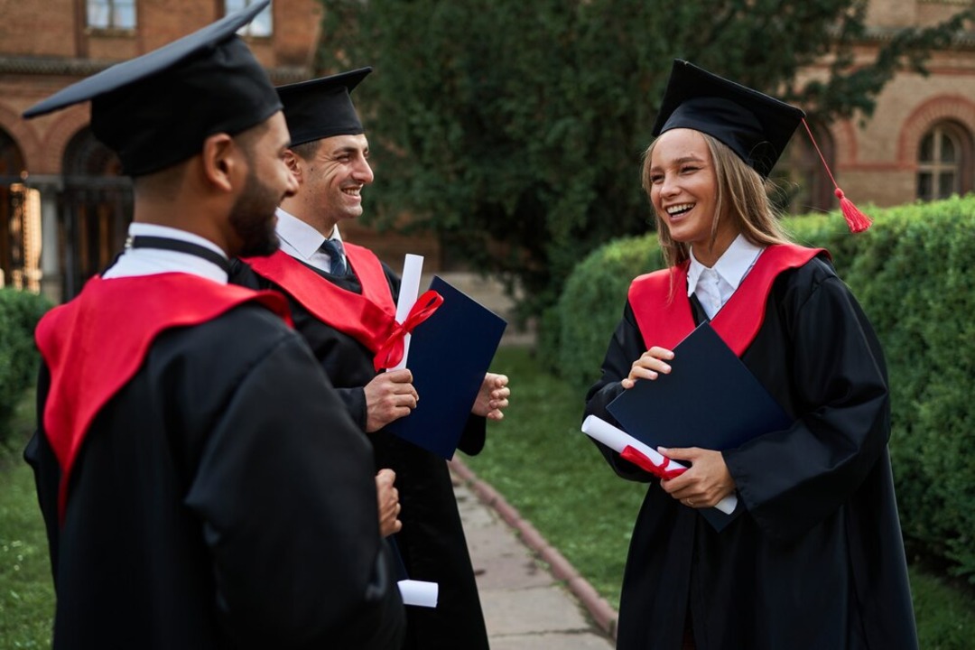 Degree Or Diploma Courses In The Uk