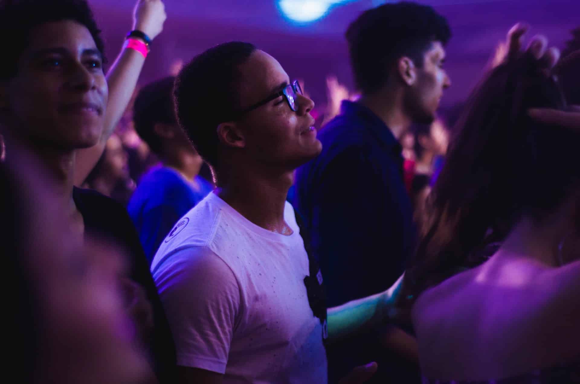Here's How You Can Get Into Clubs For Free